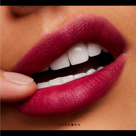 MAC Cosmetics Love Me Lipstick in Joie De Vivre - Picture 6 of 10